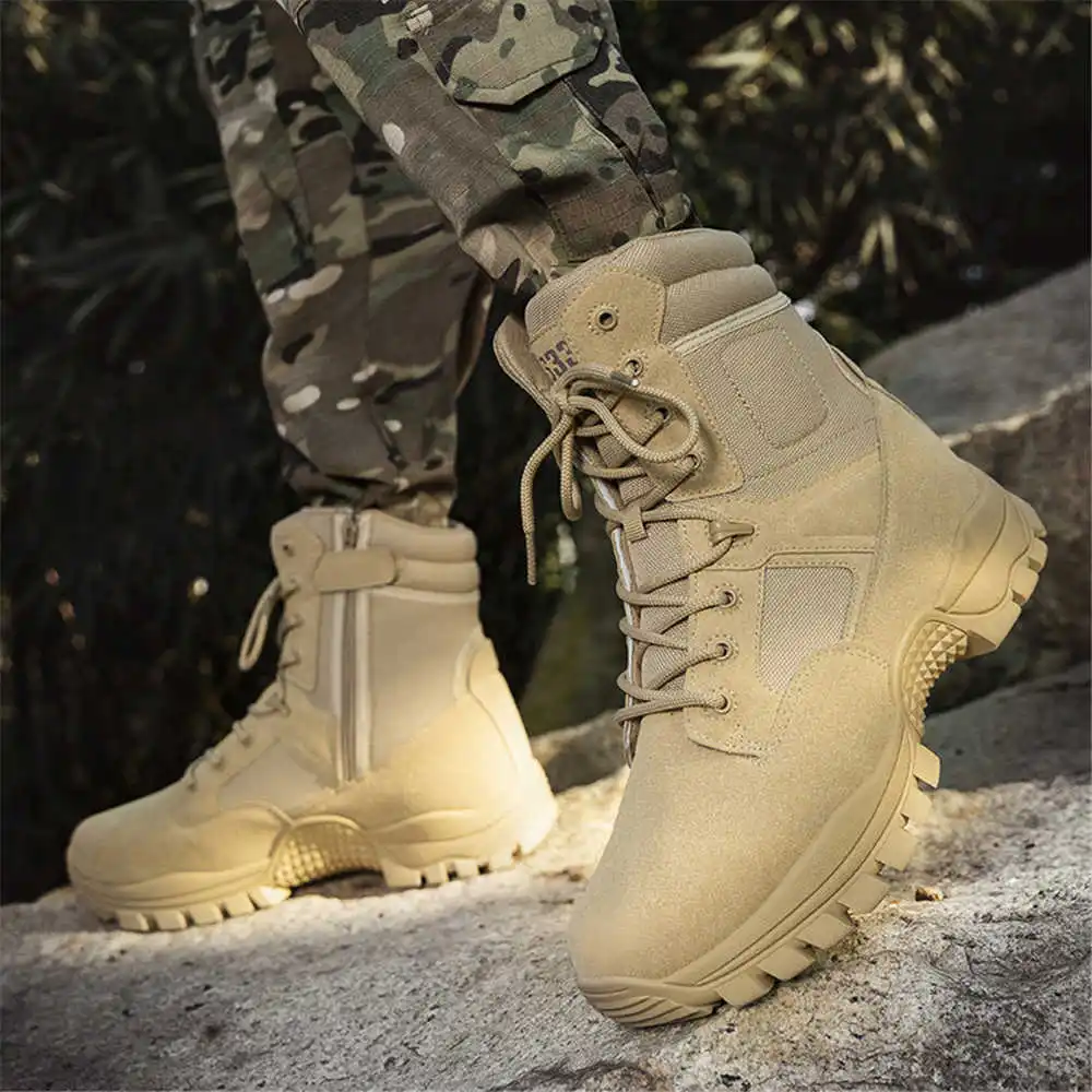 Rutschfeste Wanderstiefel aus  – Tech Accessories Wholesale Bewertung und Preis